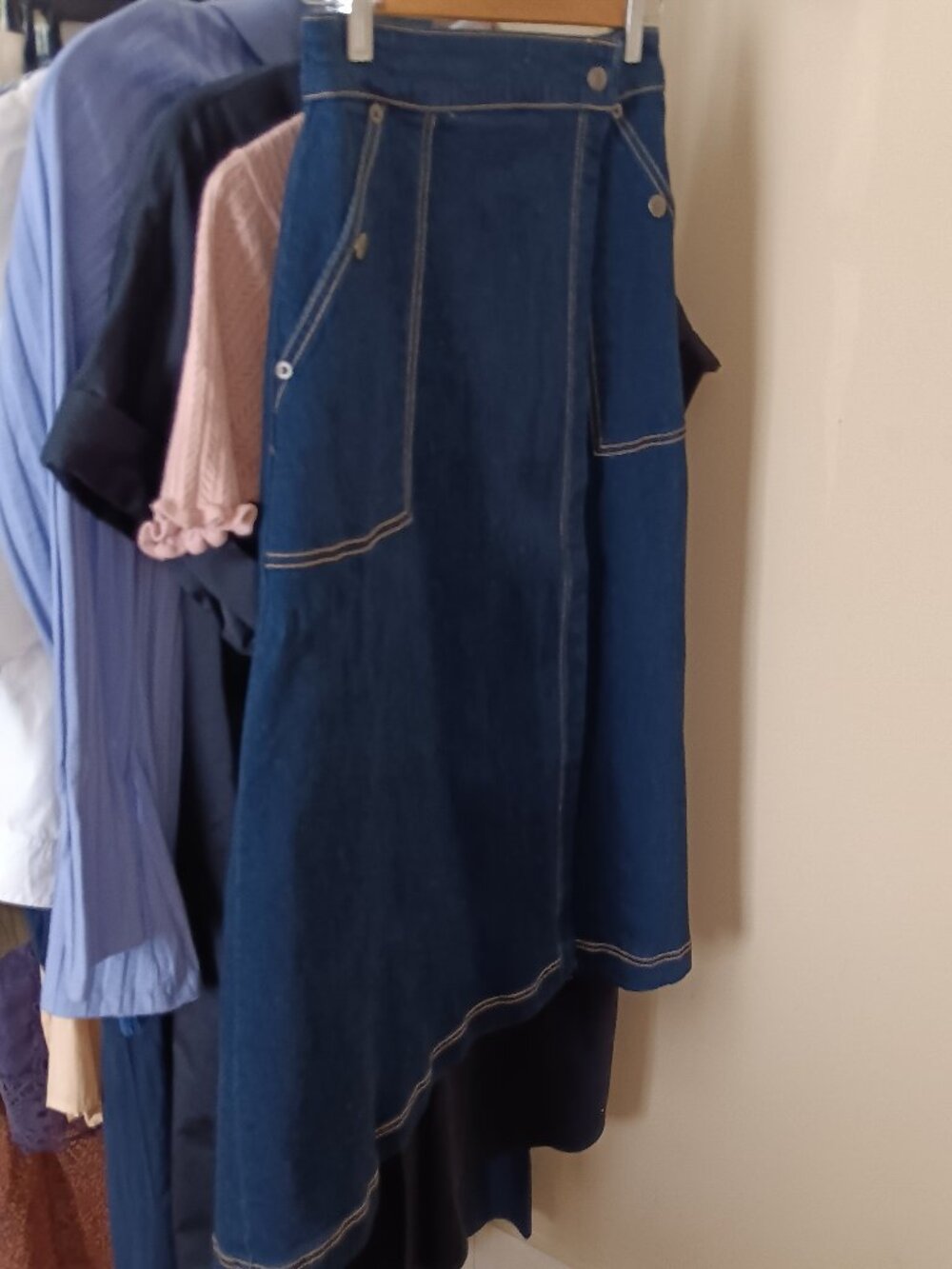 NWT Dark Wash Blue Denim Wrap Skirt Utility Pockets Size 4